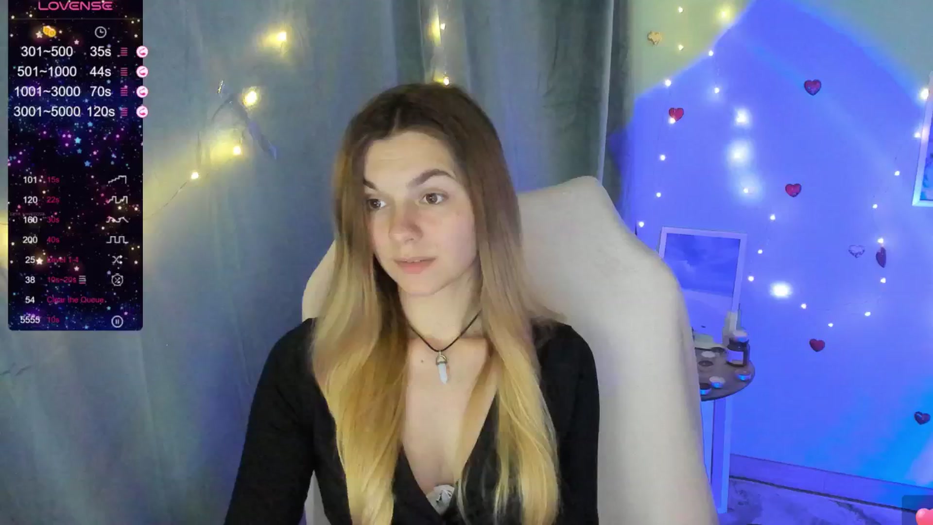 Gallery image thumbnail from Missi_More's myfreecams stream on, 05/25/2025, 15:31 image 16 of 20