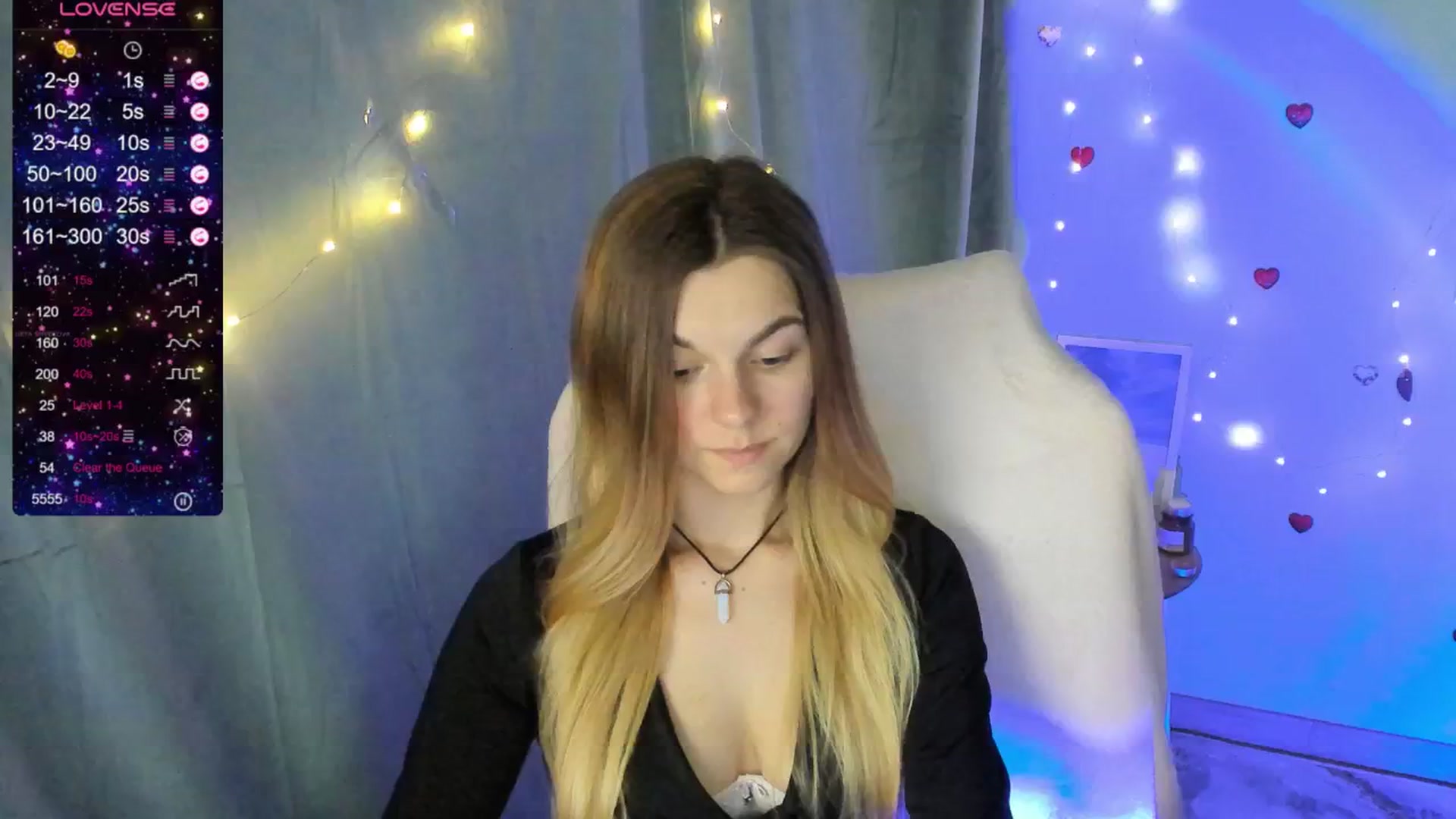 Gallery image thumbnail from Missi_More's myfreecams stream on, 05/25/2025, 16:49 image 7 of 20