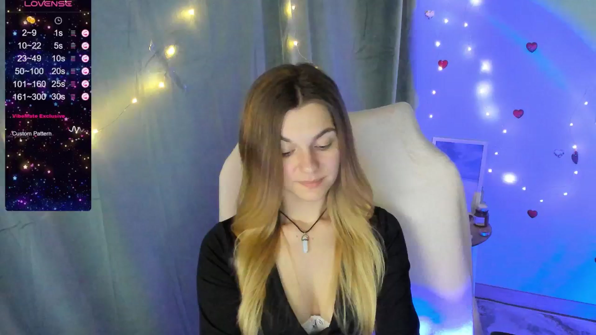 Gallery image thumbnail from Missi_More's myfreecams stream on, 05/25/2025, 16:49 image 8 of 20