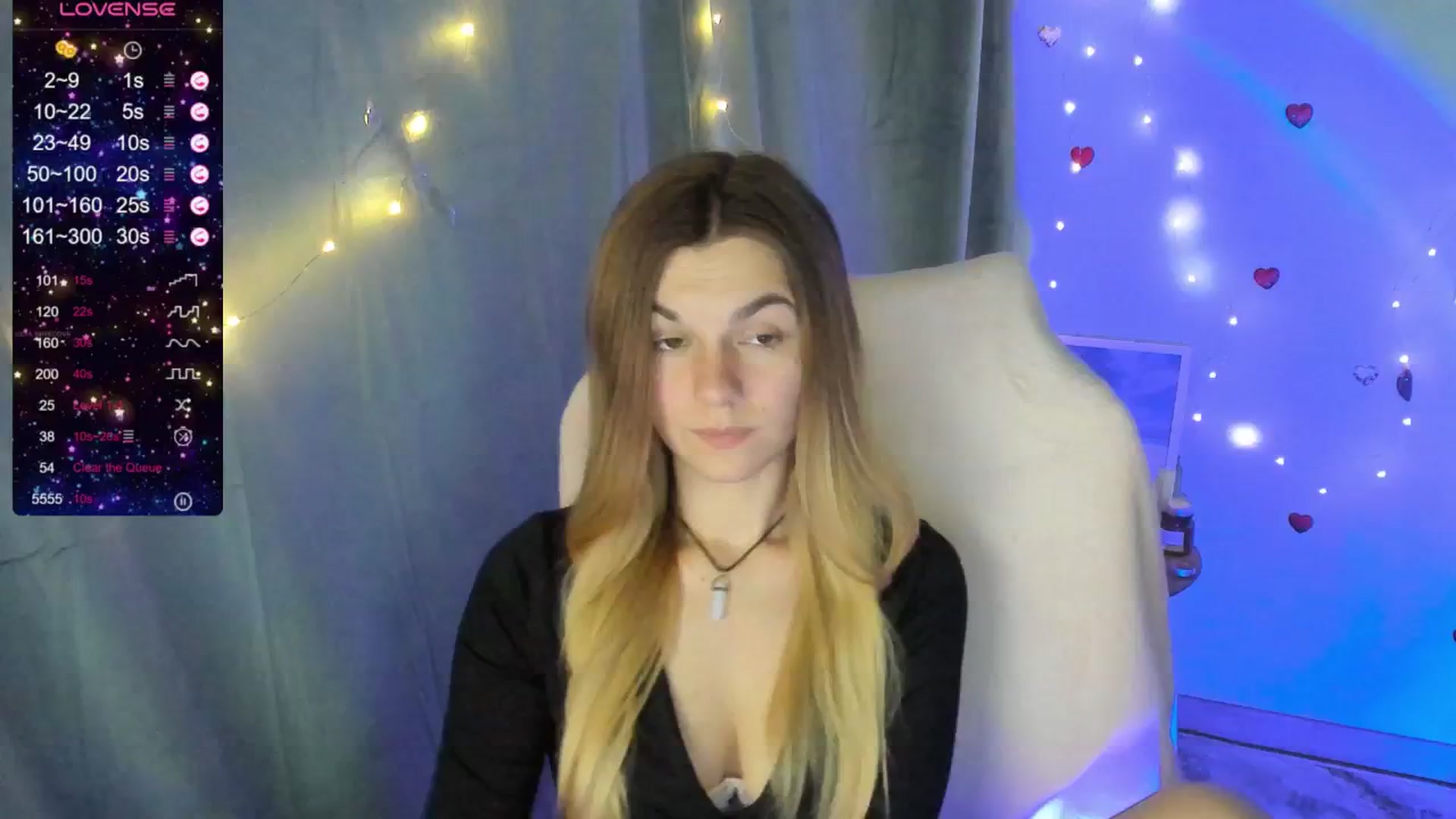 Gallery image thumbnail from Missi_More's myfreecams stream on, 05/25/2025, 16:49 image 1 of 20