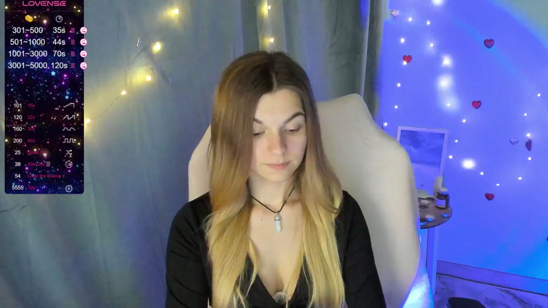 Gallery image thumbnail from Missi_More's myfreecams stream on, 05/25/2025, 16:49 image 12 of 20