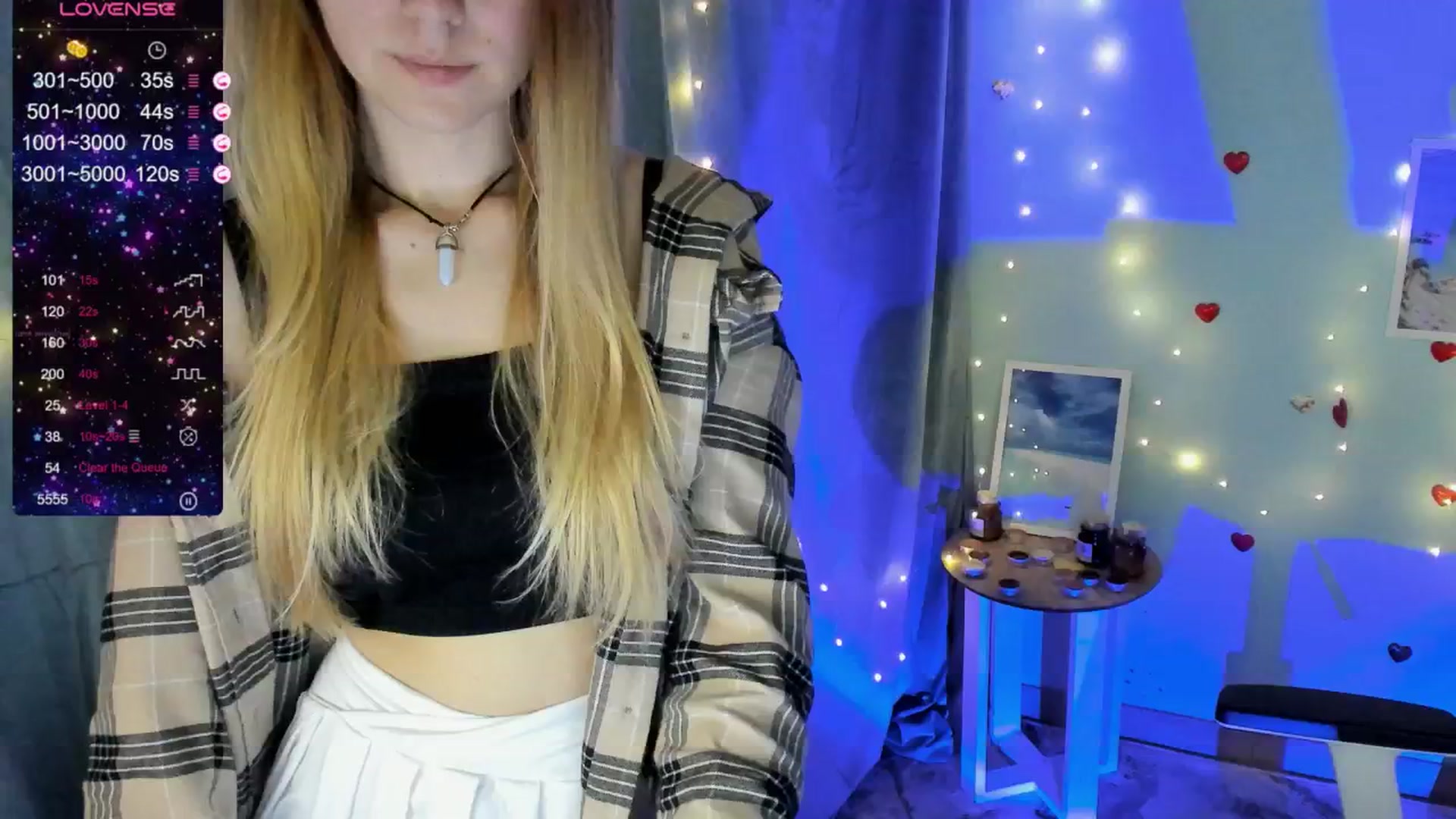 Gallery image thumbnail from Missi_More's myfreecams stream on, 05/26/2025, 09:19 image 7 of 20
