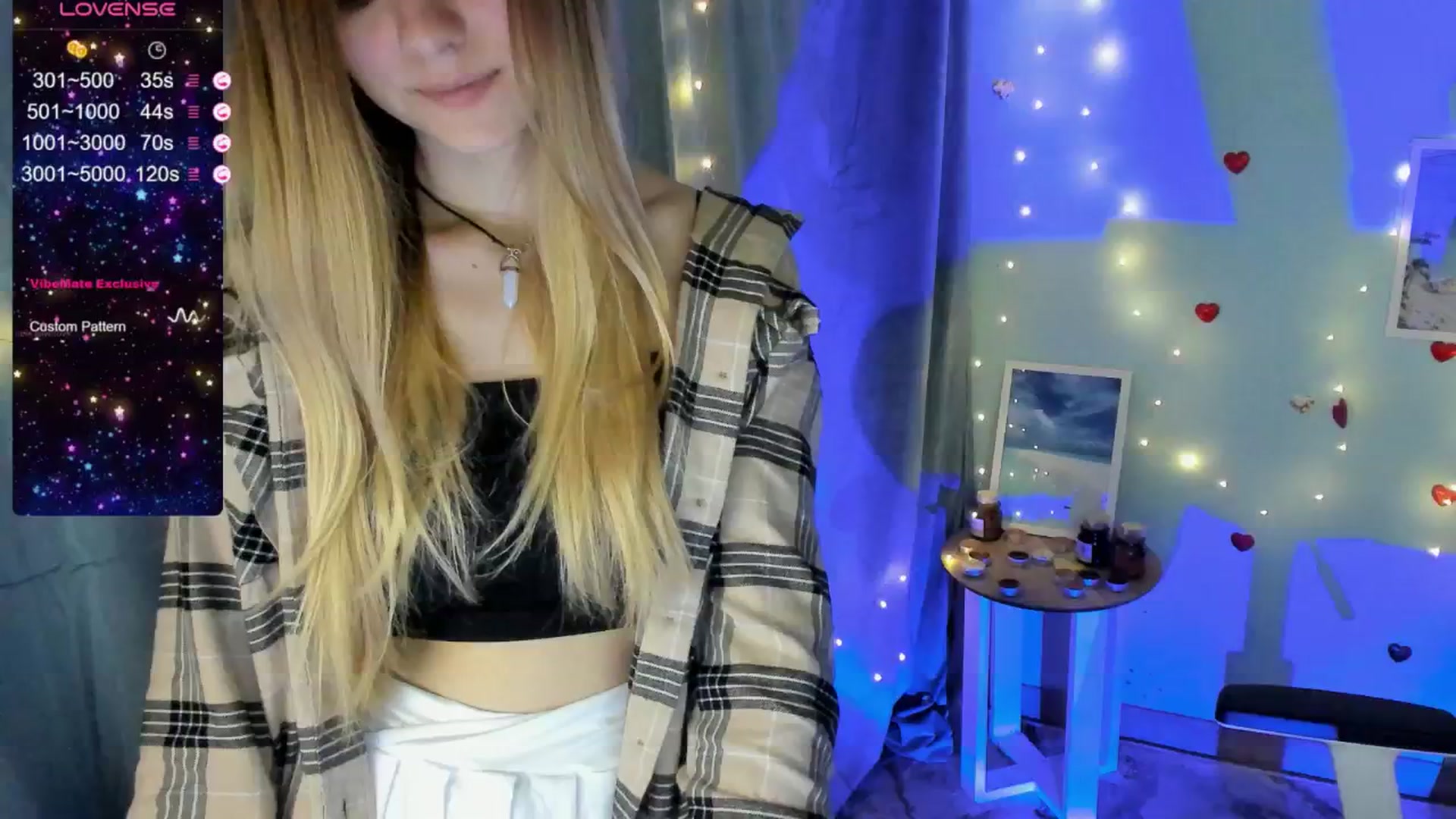Gallery image thumbnail from Missi_More's myfreecams stream on, 05/26/2025, 09:19 image 6 of 20