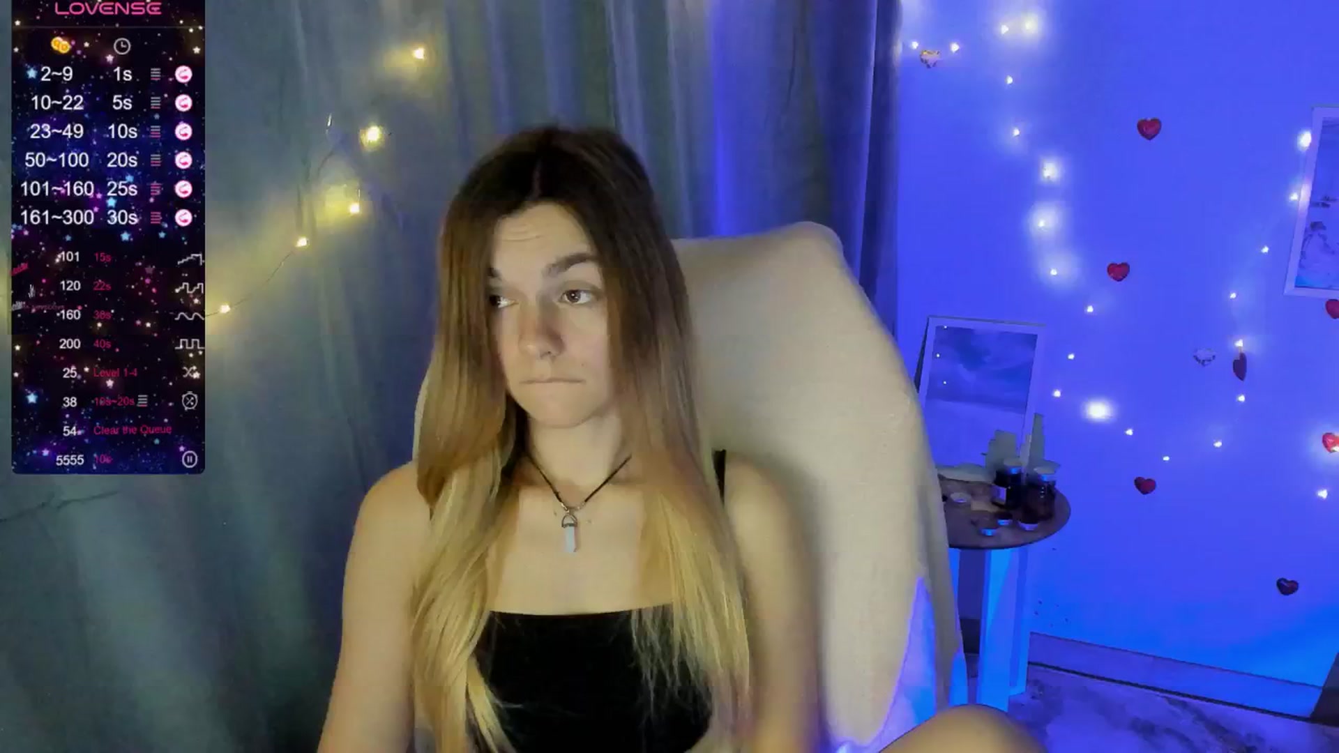 Gallery image thumbnail from Missi_More's myfreecams stream on, 05/26/2025, 11:38 image 1 of 20