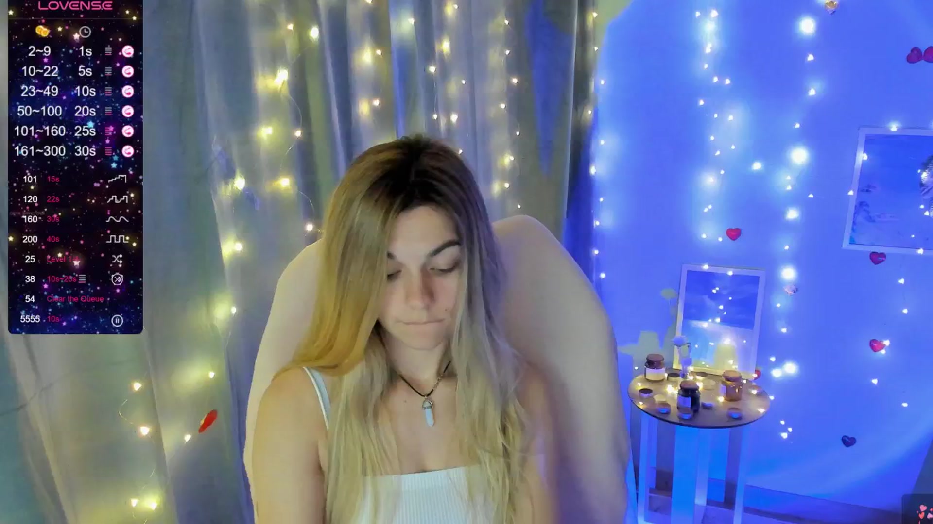 Gallery image thumbnail from Missi_More's myfreecams stream on, 06/08/2025, 09:15 image 11 of 20