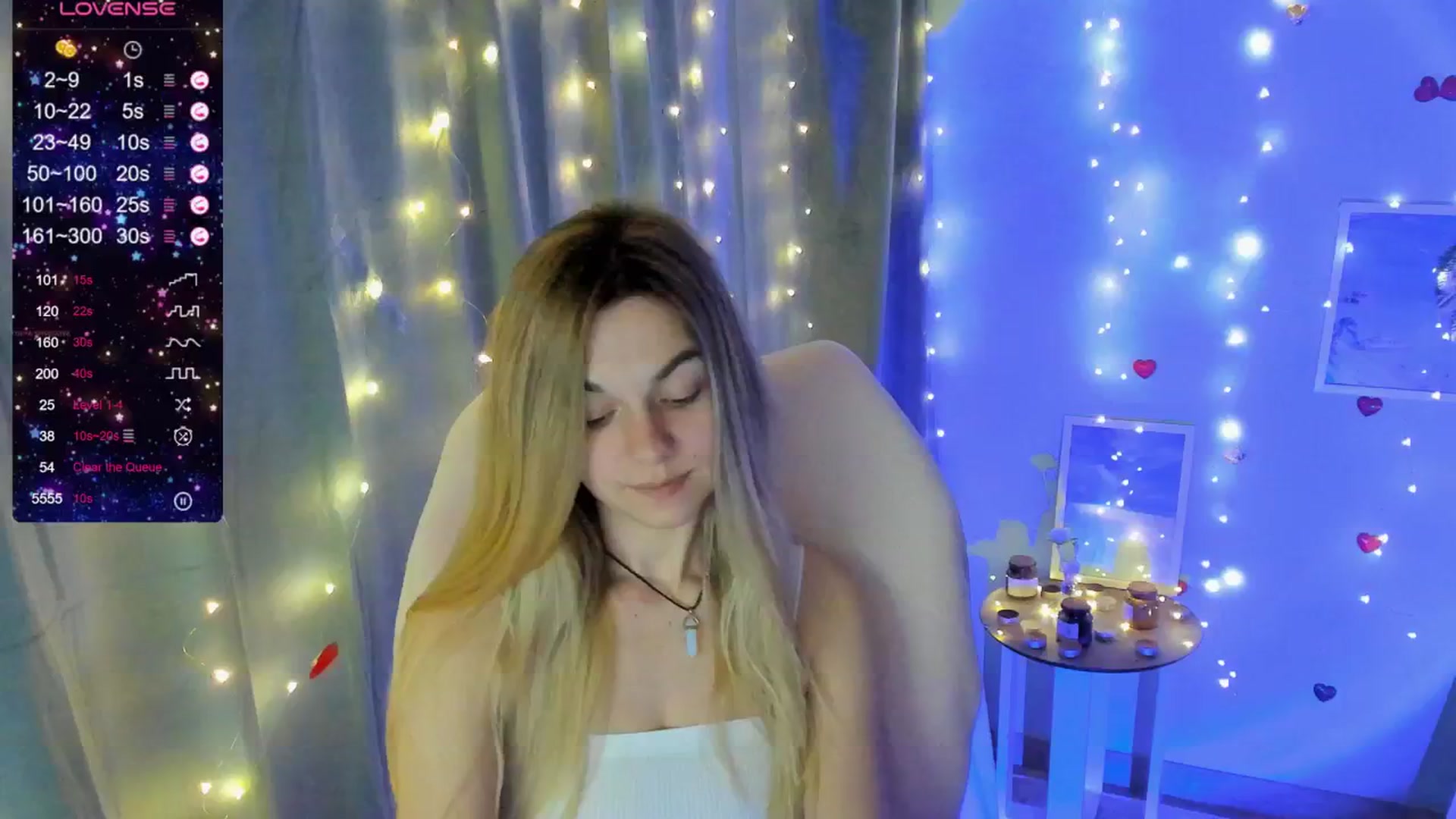 Gallery image thumbnail from Missi_More's myfreecams stream on, 06/08/2025, 09:15 image 14 of 20