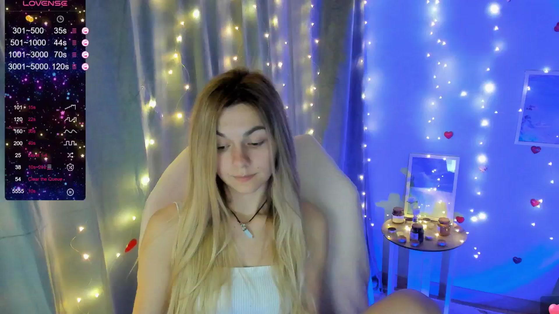 Gallery image thumbnail from Missi_More's myfreecams stream on, 06/08/2025, 11:07 image 4 of 20