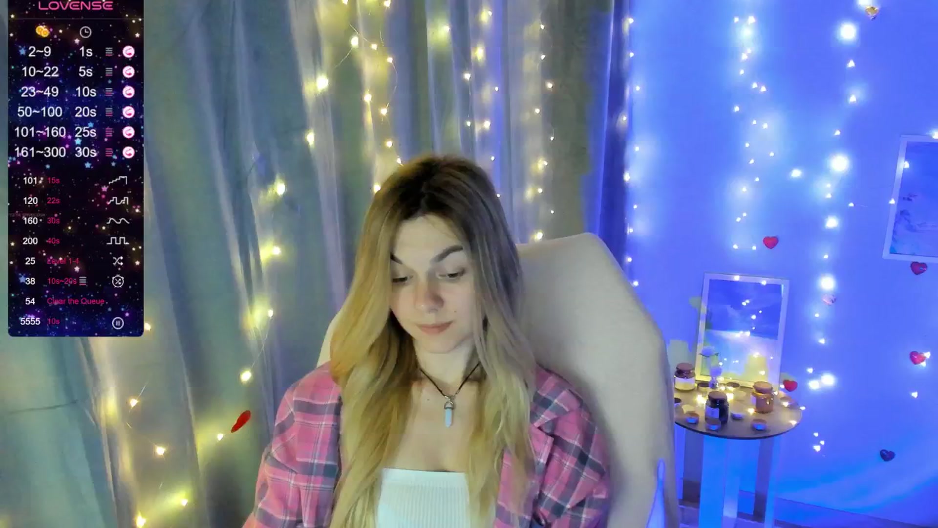 Gallery image thumbnail from Missi_More's myfreecams stream on, 06/08/2025, 14:38 image 10 of 20