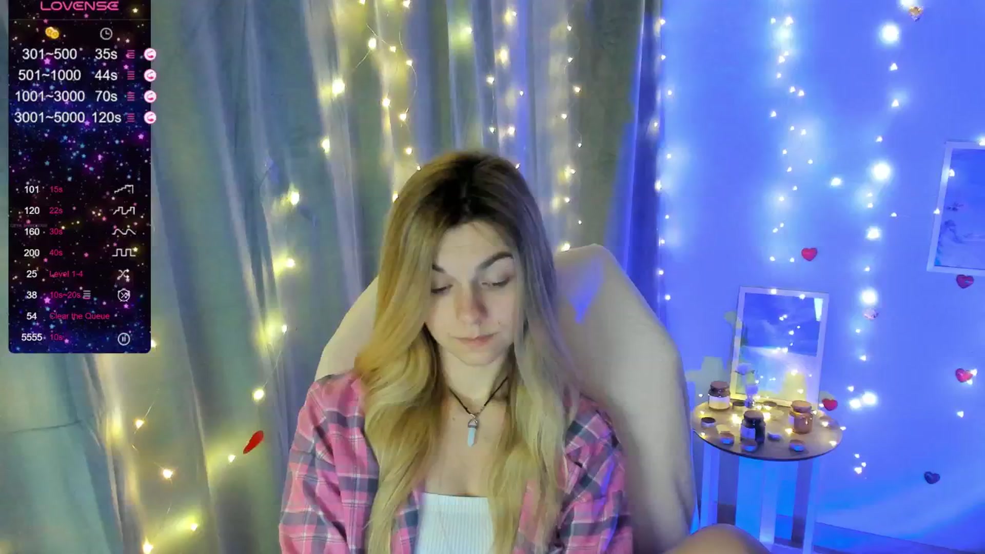 Gallery image thumbnail from Missi_More's myfreecams stream on, 06/08/2025, 14:38 image 5 of 20