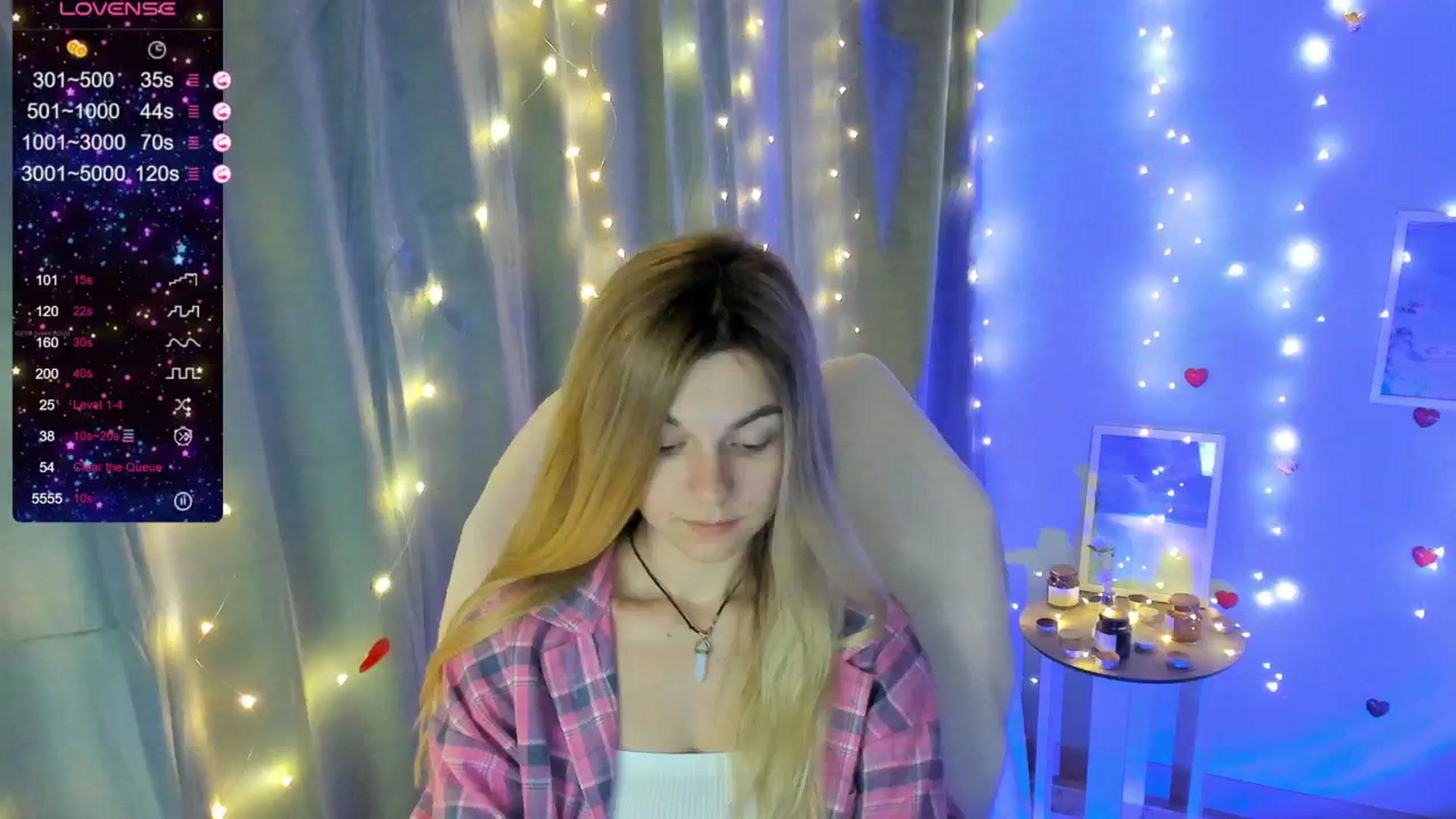 Gallery image thumbnail from Missi_More's myfreecams stream on, 06/08/2025, 14:38 image 14 of 20