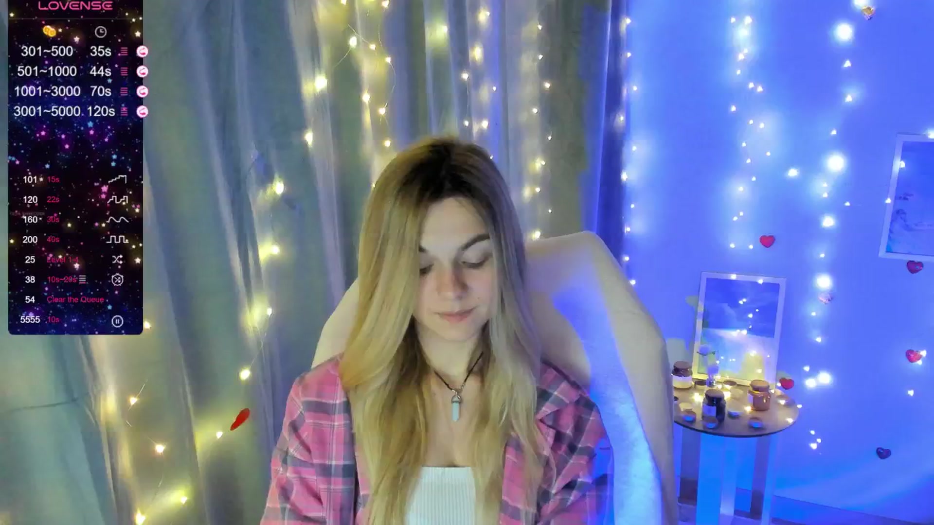 Gallery image thumbnail from Missi_More's myfreecams stream on, 06/08/2025, 14:38 image 11 of 20
