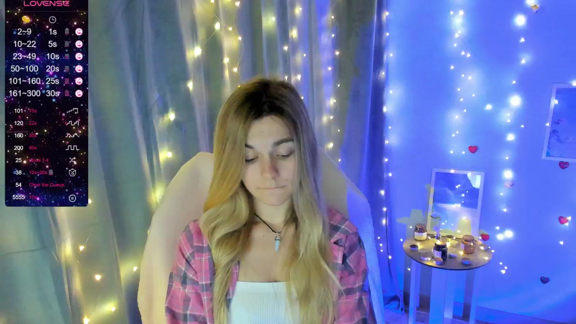 Gallery image thumbnail from Missi_More's myfreecams stream on, 06/08/2025, 14:38 image 17 of 20