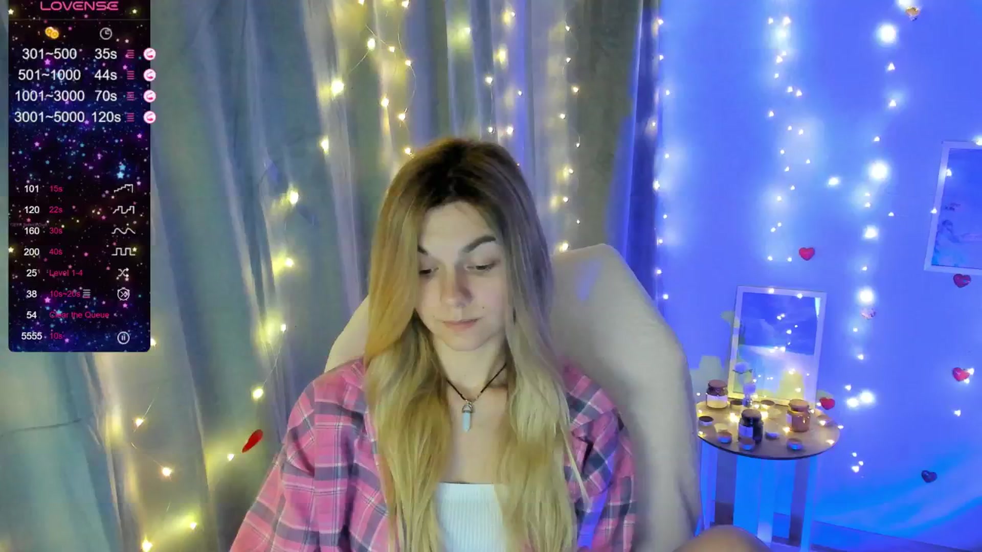 Gallery image thumbnail from Missi_More's myfreecams stream on, 06/08/2025, 14:38 image 4 of 20