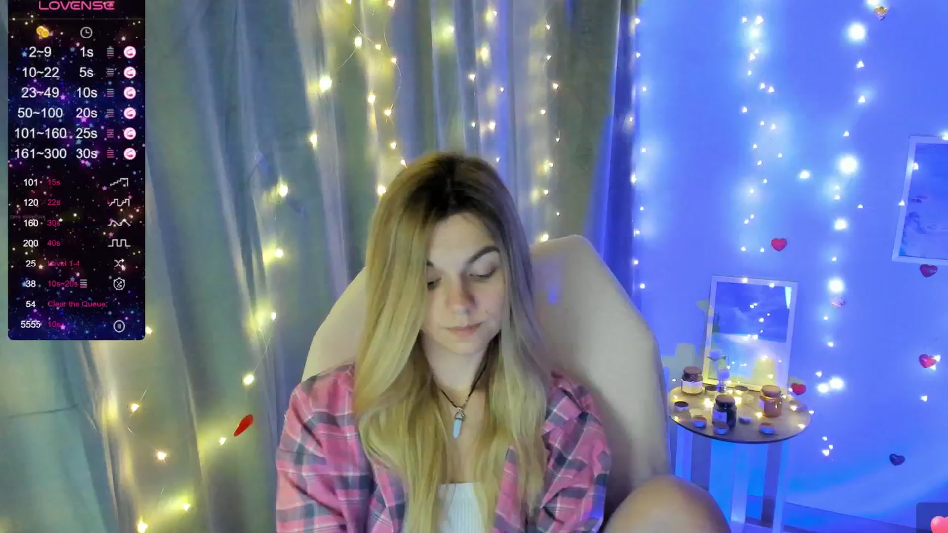 Gallery image thumbnail from Missi_More's myfreecams stream on, 06/08/2025, 14:38 image 7 of 20
