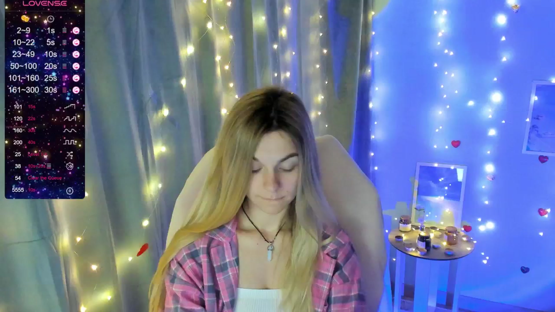 Gallery image thumbnail from Missi_More's myfreecams stream on, 06/08/2025, 14:38 image 13 of 20
