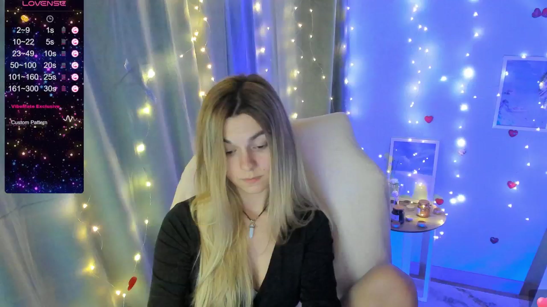 Gallery image thumbnail from Missi_More's myfreecams stream on, 06/08/2025, 17:29 image 15 of 20
