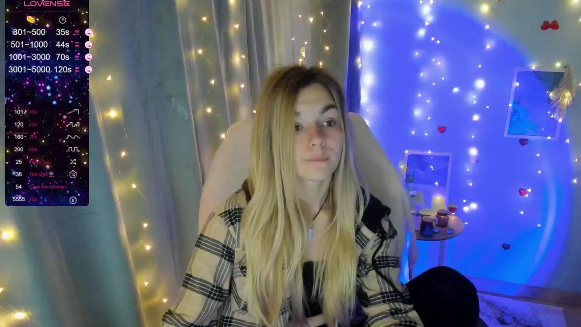 Gallery image thumbnail from Missi_More's myfreecams stream on, 06/13/2025, 08:11 image 9 of 20