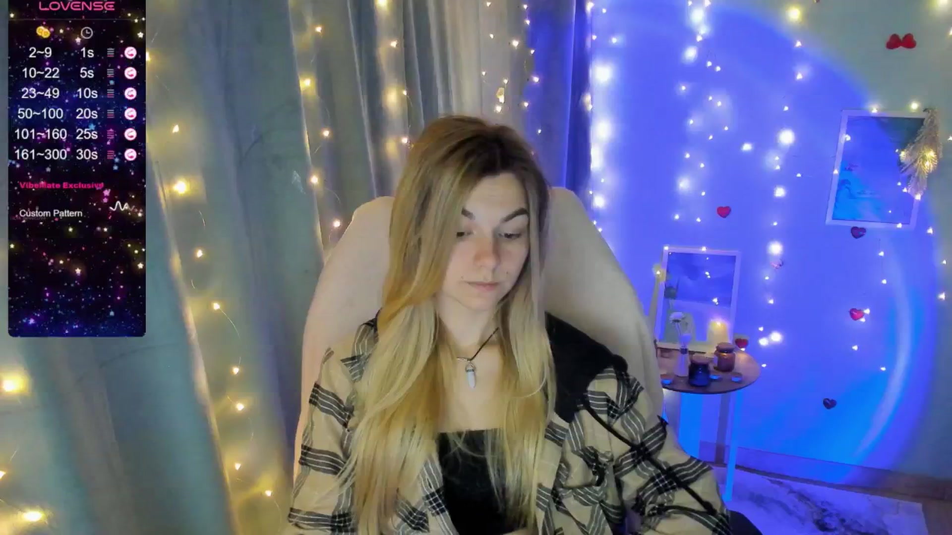 Gallery image thumbnail from Missi_More's myfreecams stream on, 06/13/2025, 08:11 image 2 of 20