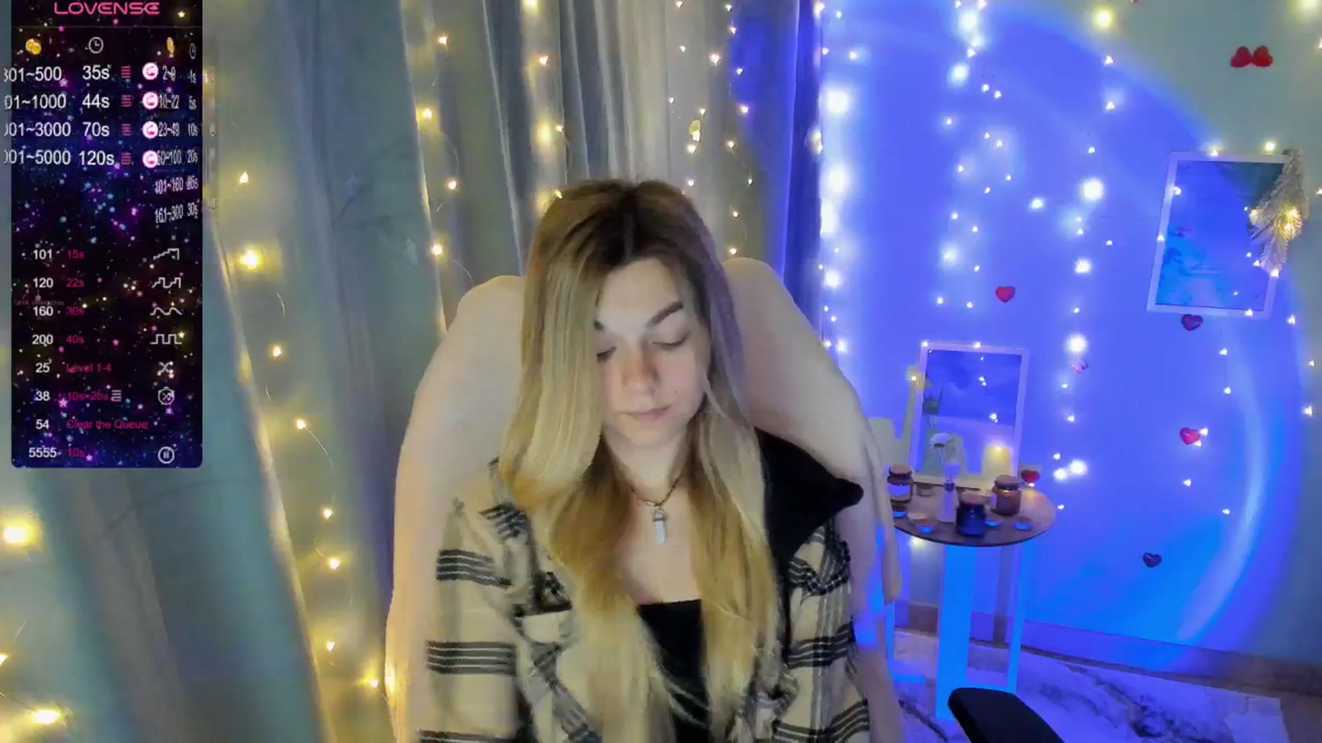 Gallery image thumbnail from Missi_More's myfreecams stream on, 06/13/2025, 08:11 image 6 of 20