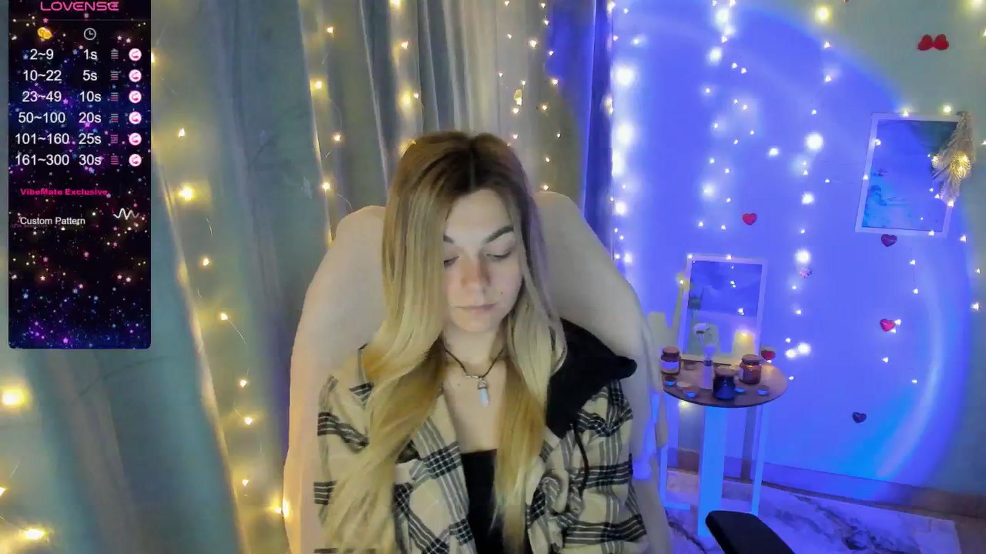 Gallery image thumbnail from Missi_More's myfreecams stream on, 06/13/2025, 08:11 image 5 of 20