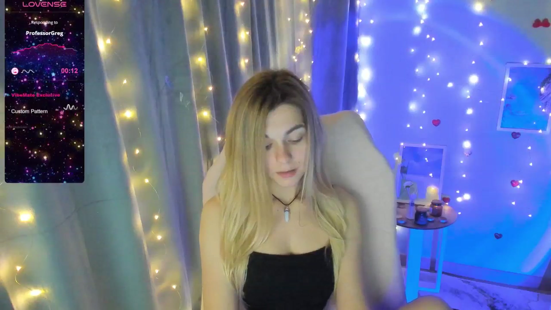 Gallery image thumbnail from Missi_More's myfreecams stream on, 06/14/2025, 11:15 image 7 of 20
