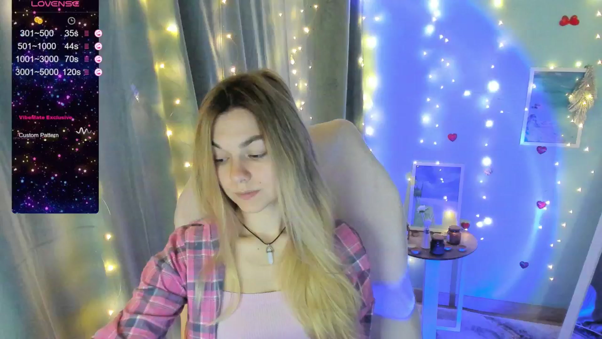 Gallery image thumbnail from Missi_More's myfreecams stream on, 06/16/2025, 07:57 image 16 of 20