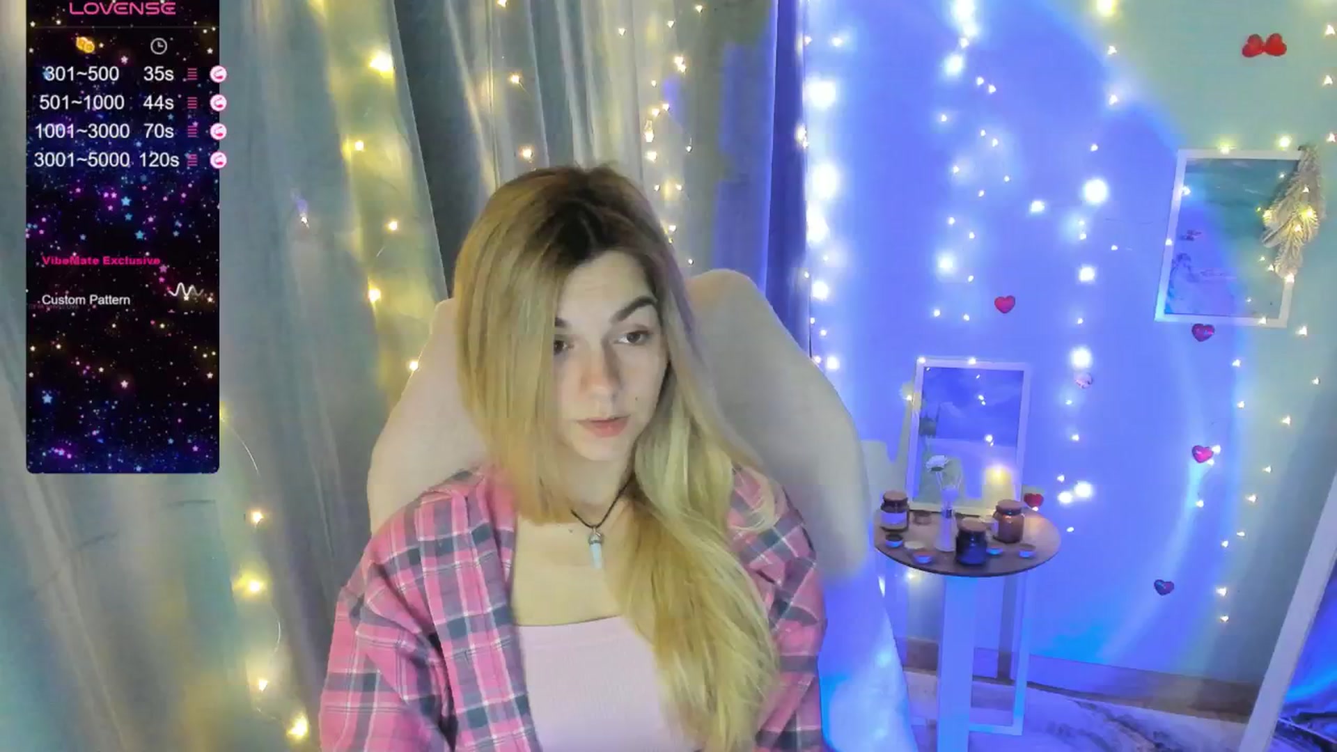 Gallery image thumbnail from Missi_More's myfreecams stream on, 06/16/2025, 07:57 image 12 of 20