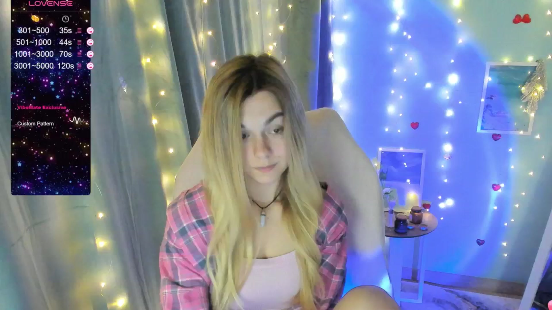 Gallery image thumbnail from Missi_More's myfreecams stream on, 06/16/2025, 10:30 image 14 of 20
