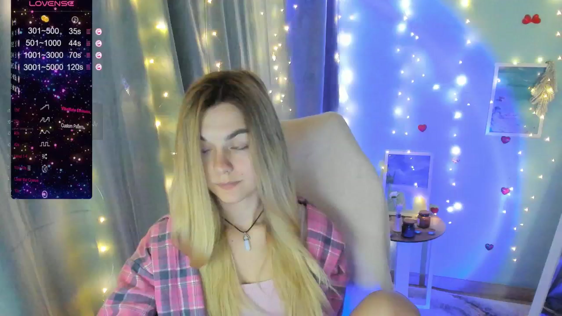 Gallery image thumbnail from Missi_More's myfreecams stream on, 06/16/2025, 10:30 image 11 of 20
