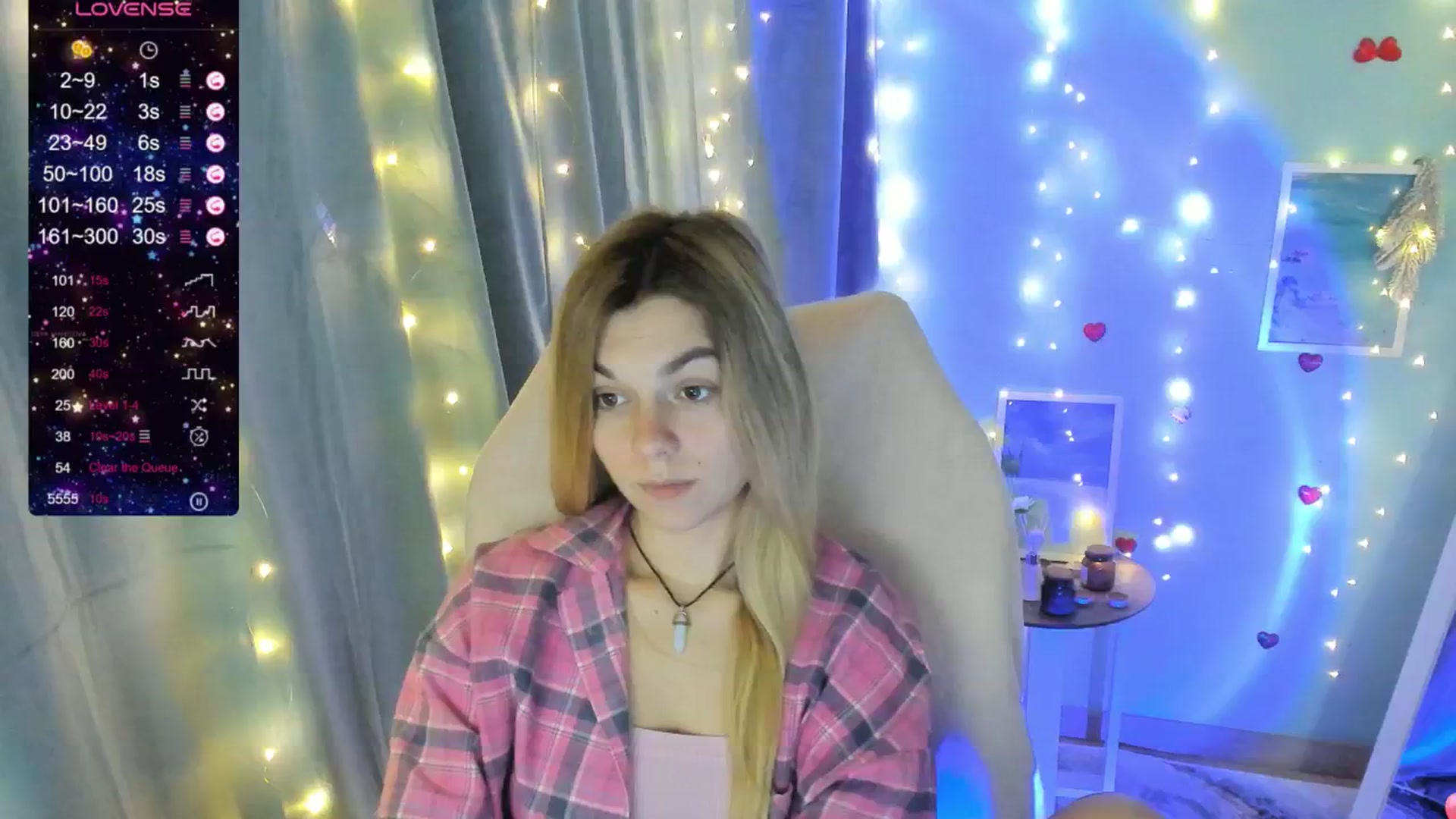 Gallery image thumbnail from Missi_More's myfreecams stream on, 06/16/2025, 10:30 image 4 of 20