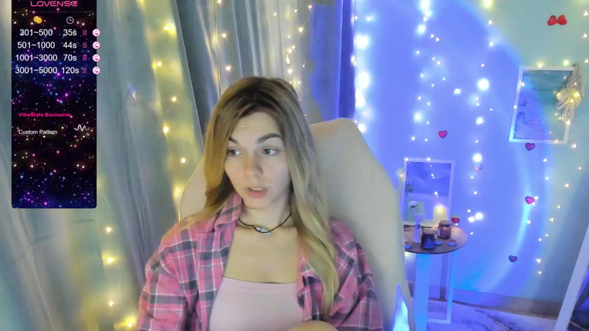Gallery image thumbnail from Missi_More's myfreecams stream on, 06/16/2025, 11:50 image 2 of 20
