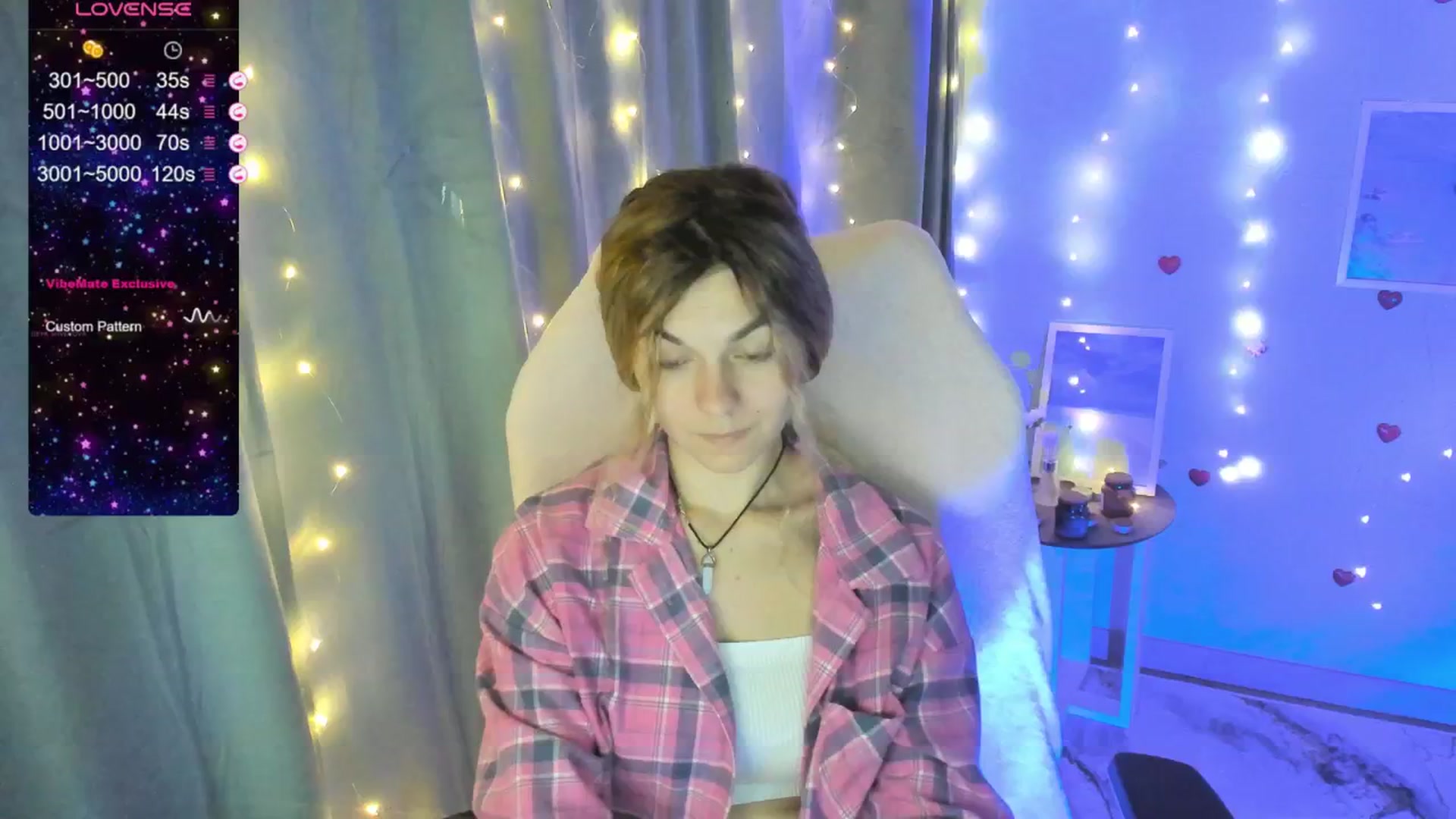 Gallery image thumbnail from Missi_More's myfreecams stream on, 06/29/2025, 10:20 image 3 of 20
