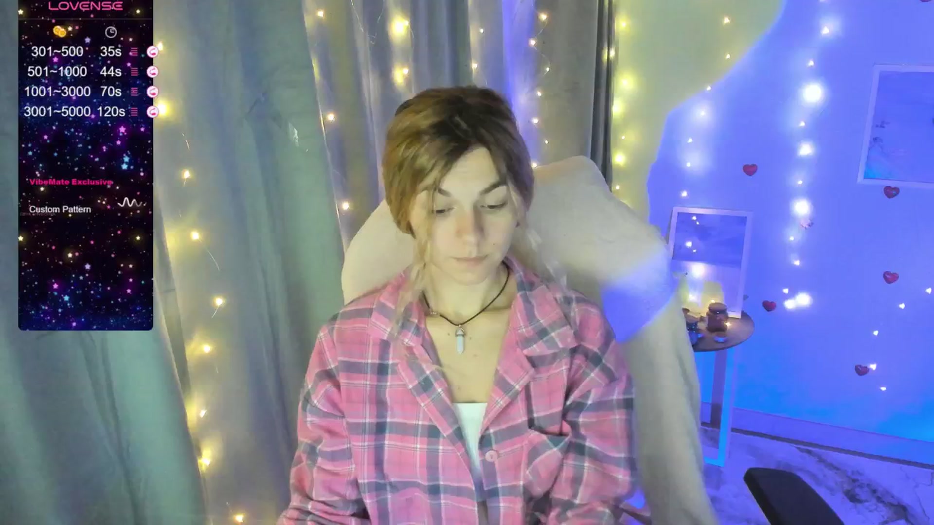 Gallery image thumbnail from Missi_More's myfreecams stream on, 06/29/2025, 10:20 image 4 of 20