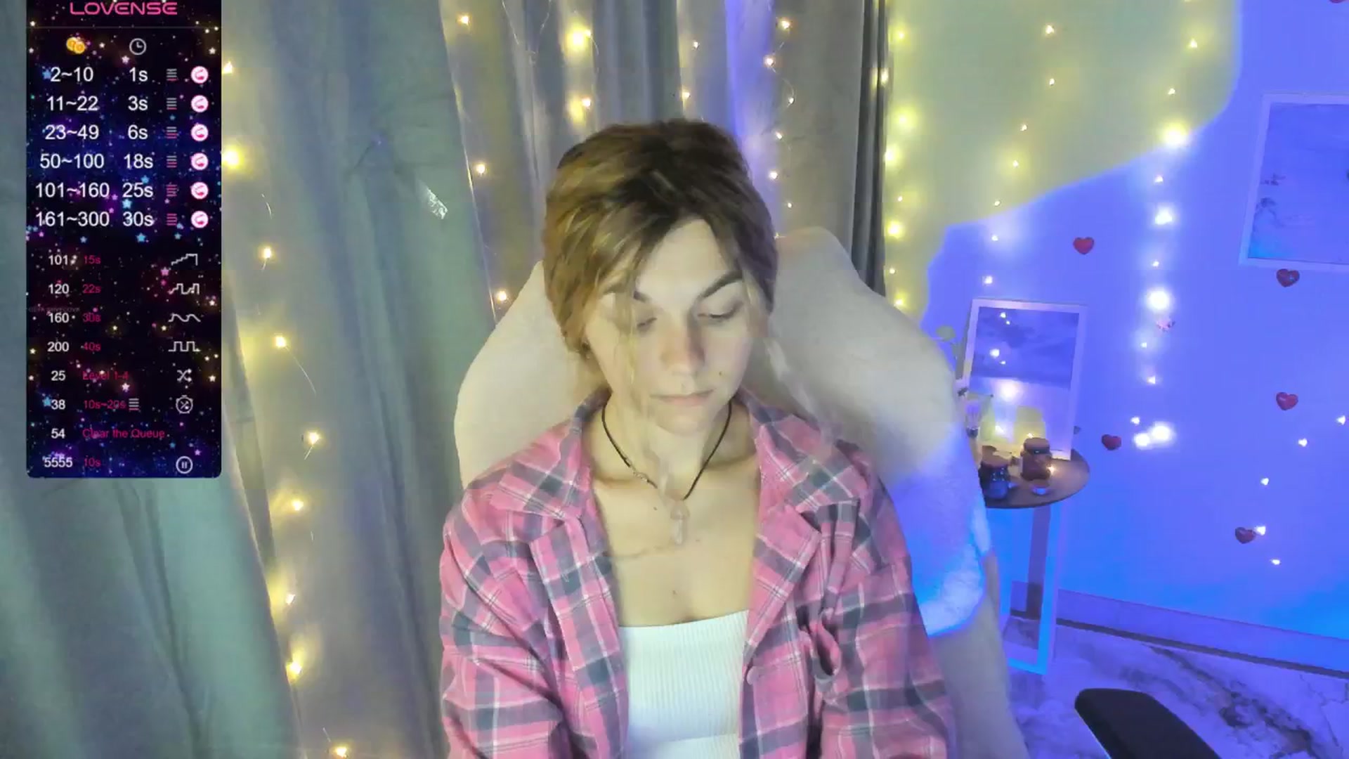 Gallery image thumbnail from Missi_More's myfreecams stream on, 06/29/2025, 10:20 image 17 of 20