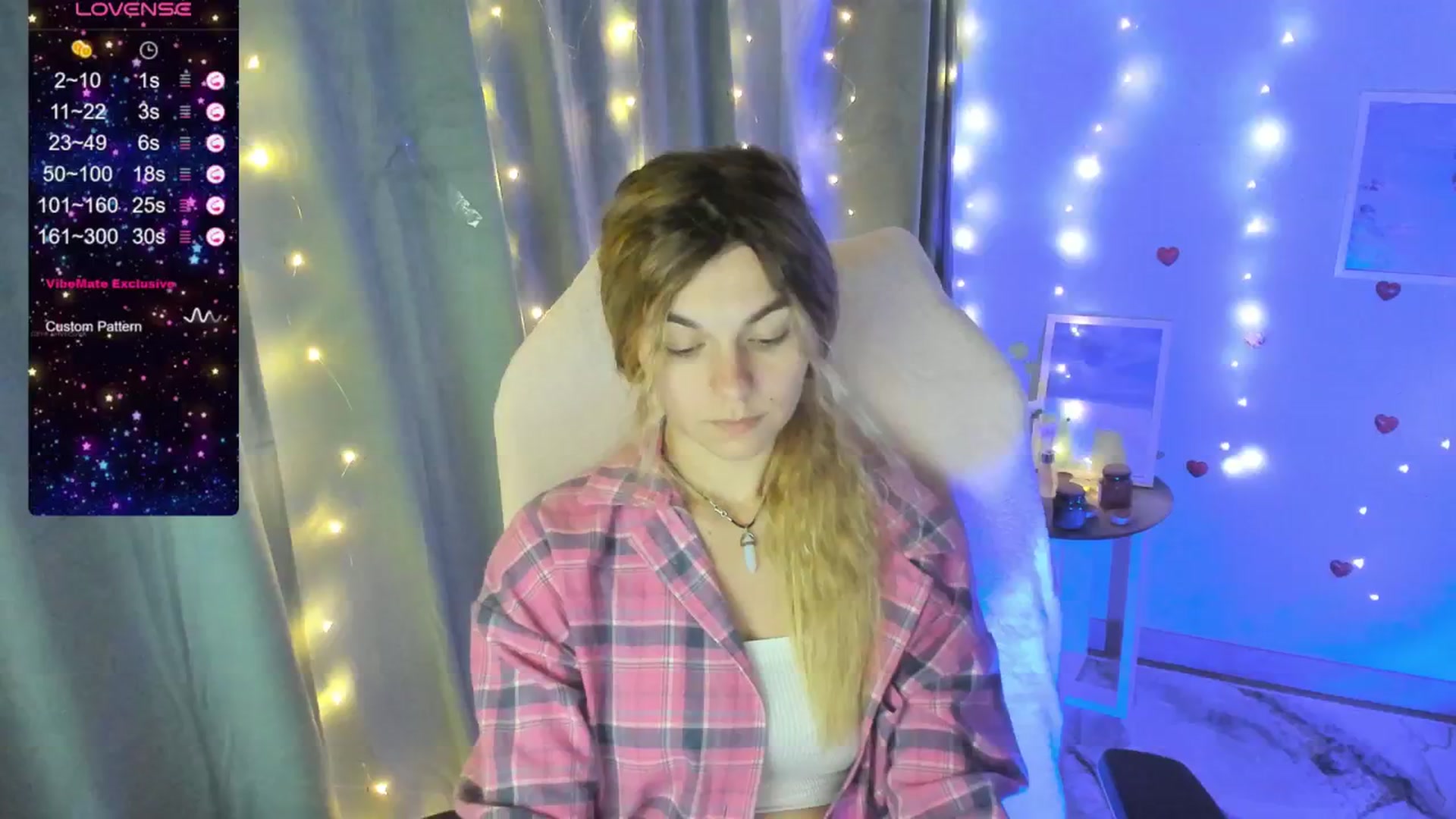 Gallery image thumbnail from Missi_More's myfreecams stream on, 06/29/2025, 11:43 image 9 of 20