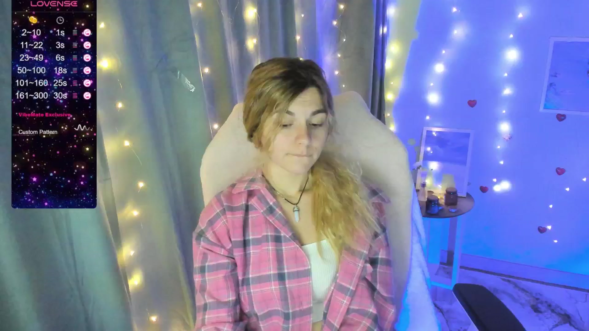 Gallery image thumbnail from Missi_More's myfreecams stream on, 06/29/2025, 11:43 image 3 of 20