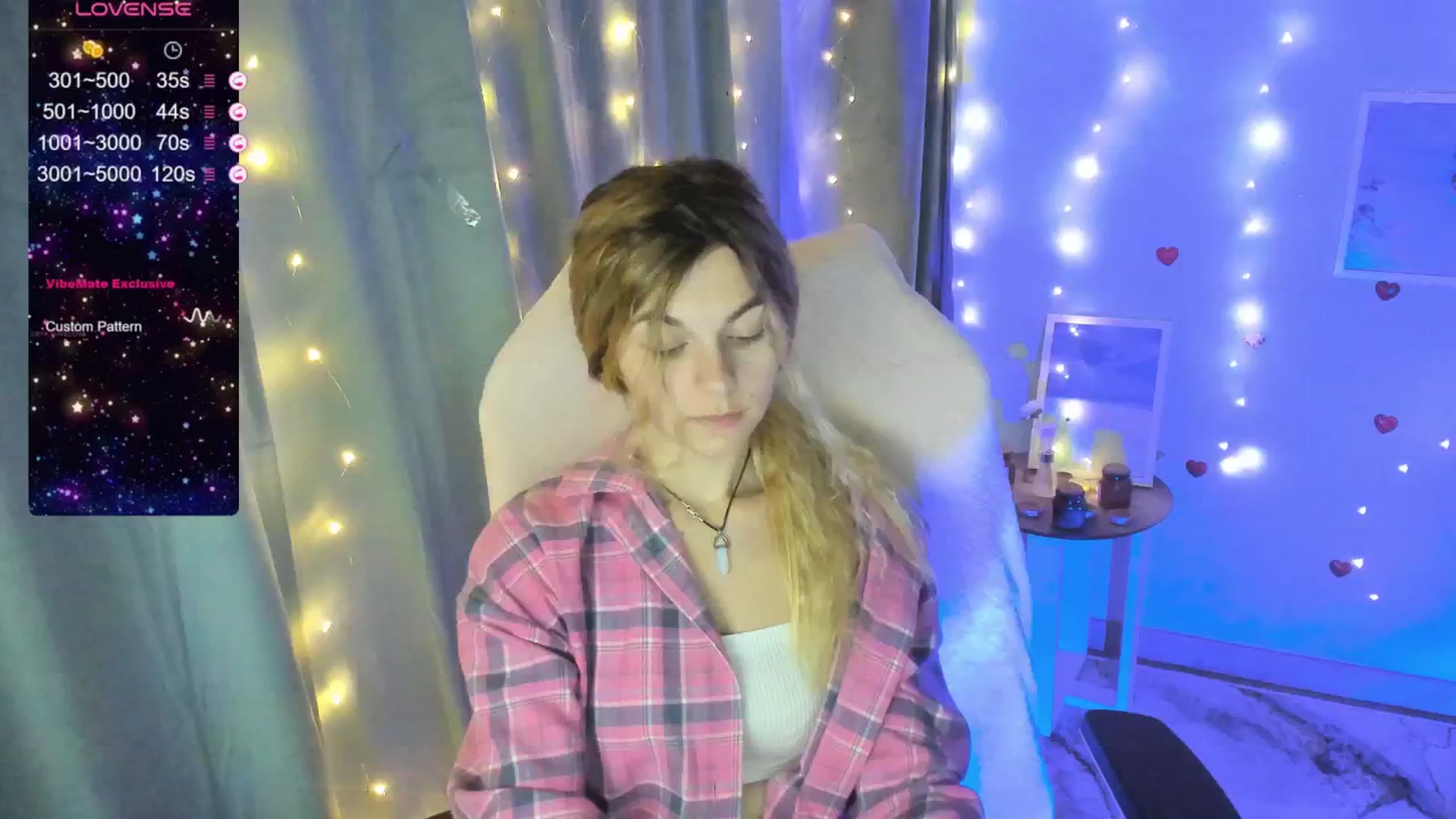 Gallery image thumbnail from Missi_More's myfreecams stream on, 06/29/2025, 11:43 image 8 of 20