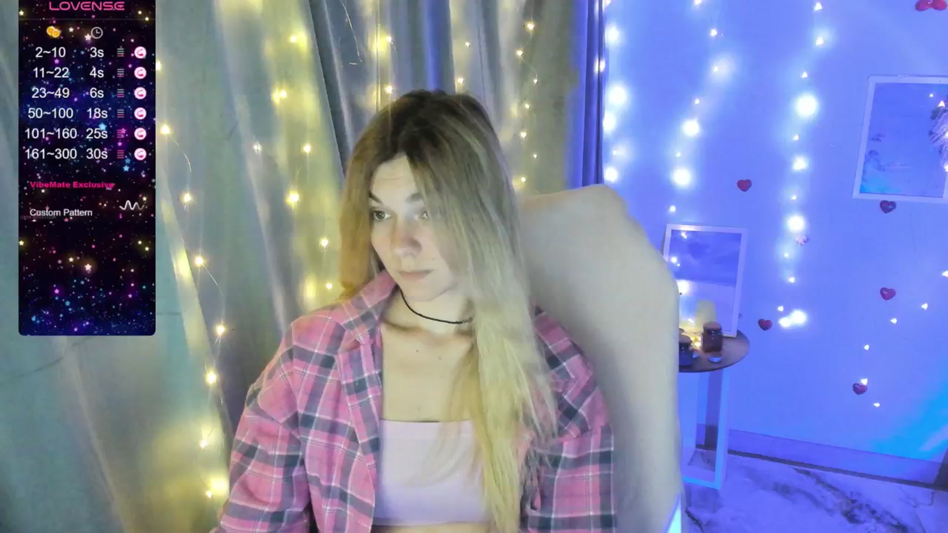 Gallery image thumbnail from Missi_More's myfreecams stream on, 07/04/2025, 10:29 image 14 of 20