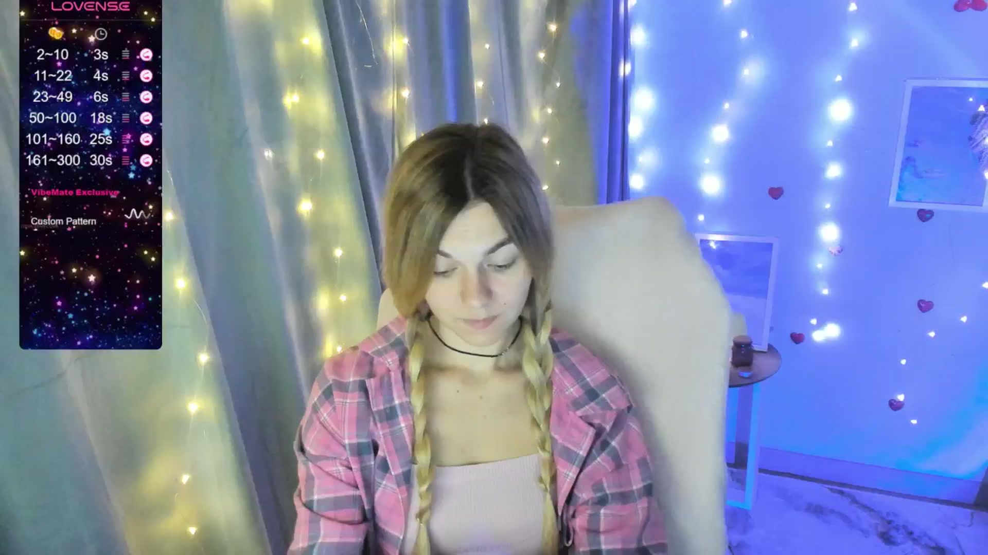 Gallery image thumbnail from Missi_More's myfreecams stream on, 07/04/2025, 10:29 image 8 of 20