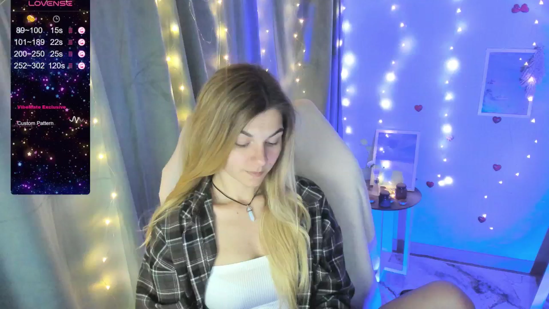 Gallery image thumbnail from Missi_More's myfreecams stream on, 07/06/2025, 10:59 image 11 of 20