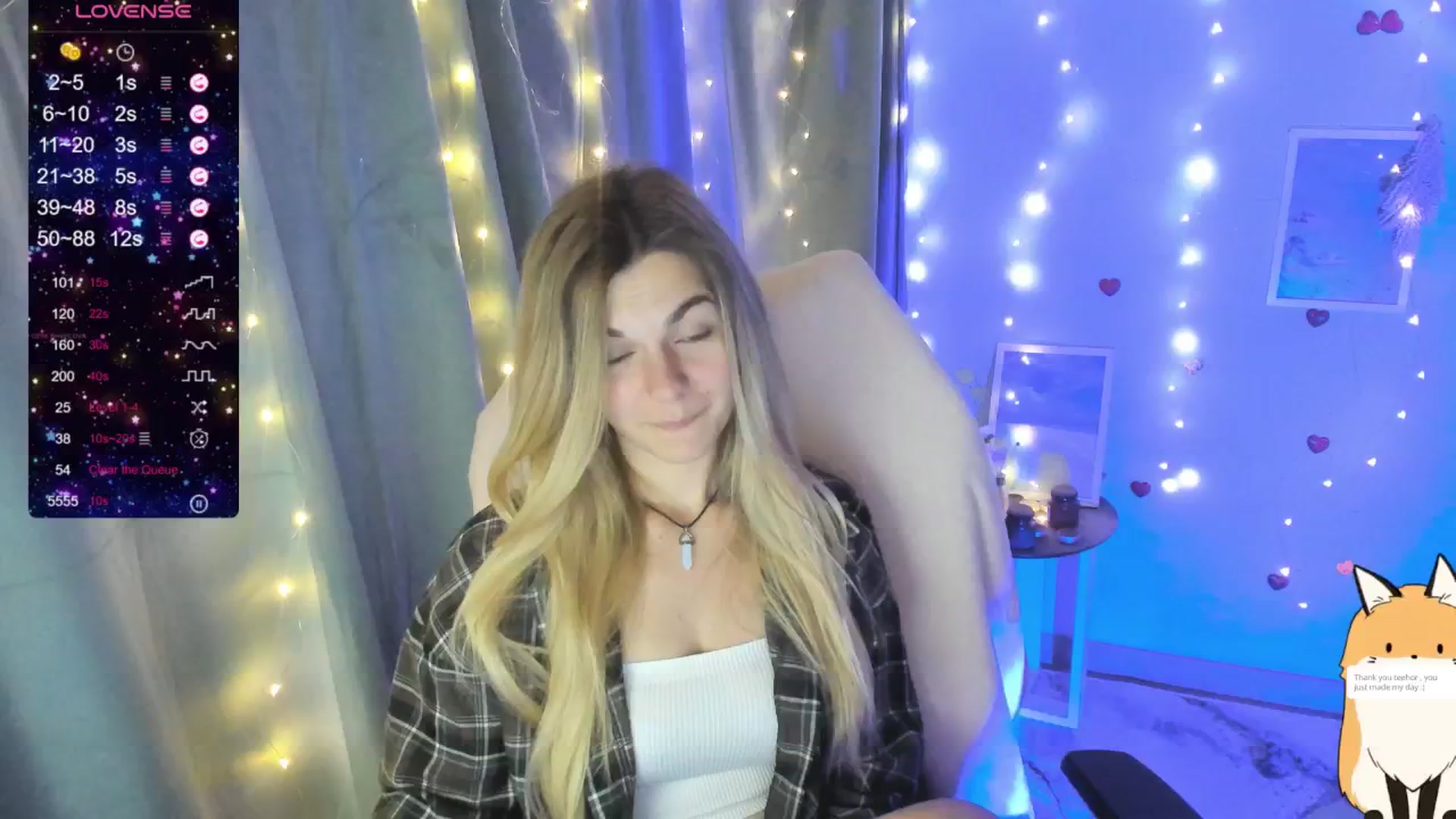 Gallery image thumbnail from Missi_More's myfreecams stream on, 07/06/2025, 10:59 image 20 of 20