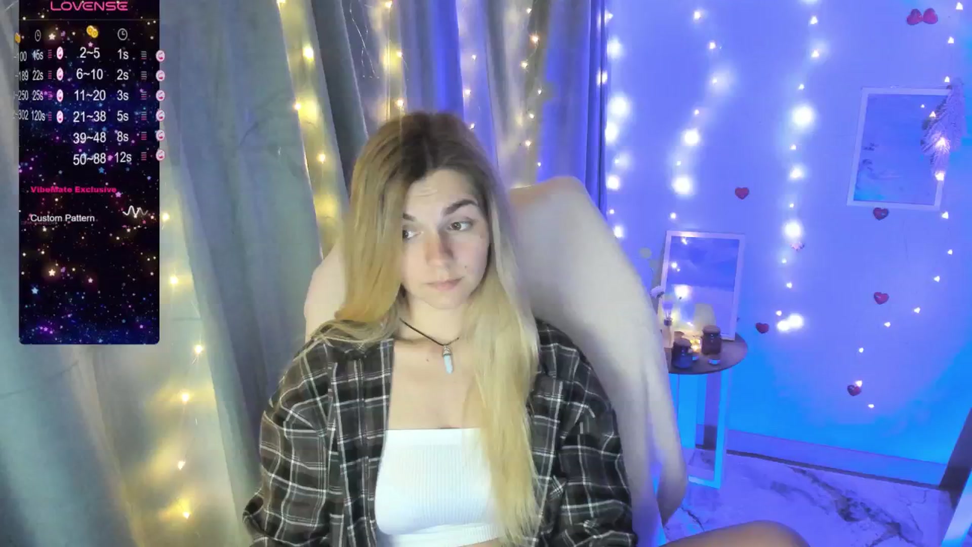 Gallery image thumbnail from Missi_More's myfreecams stream on, 07/06/2025, 12:39 image 1 of 20