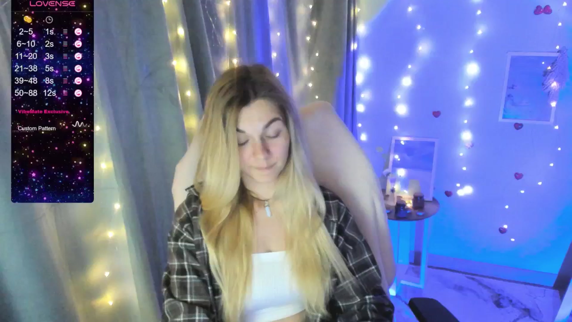 Gallery image thumbnail from Missi_More's myfreecams stream on, 07/06/2025, 12:39 image 8 of 20