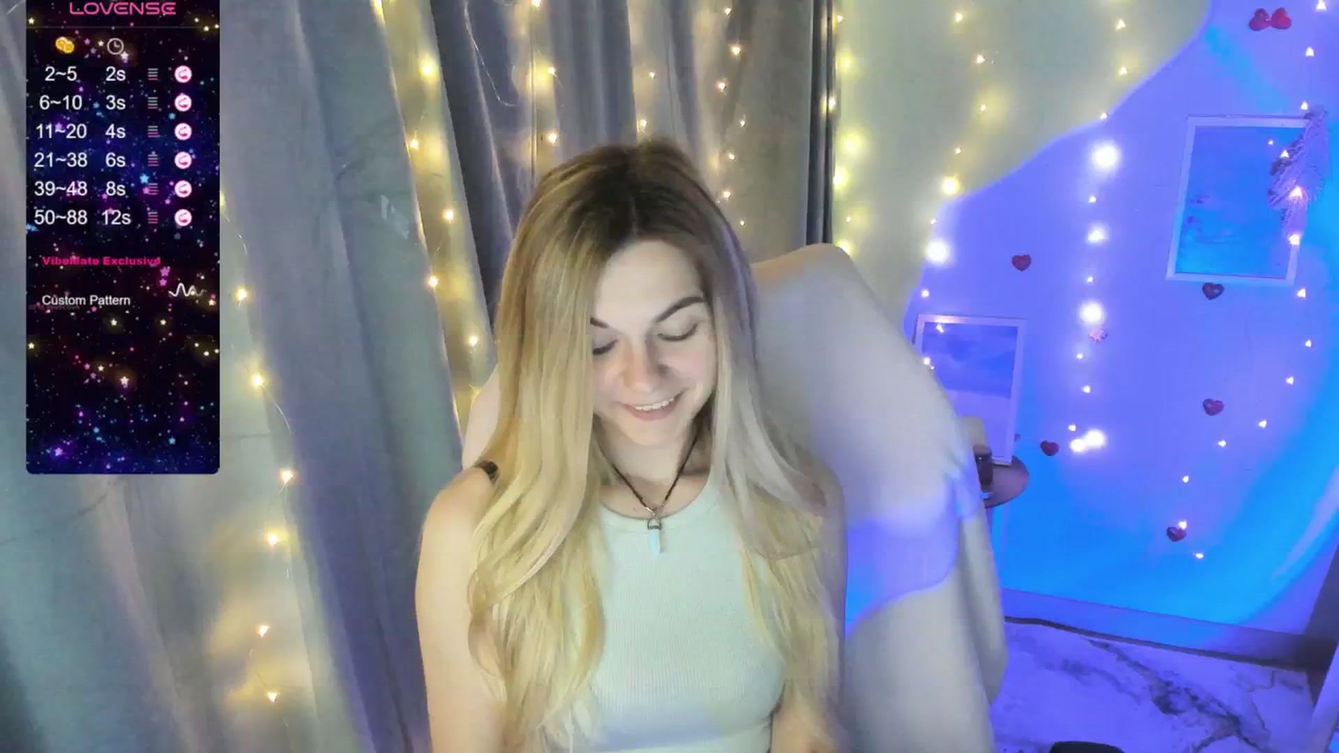 Gallery image thumbnail from Missi_More's myfreecams stream on, 07/07/2025, 10:23 image 20 of 20
