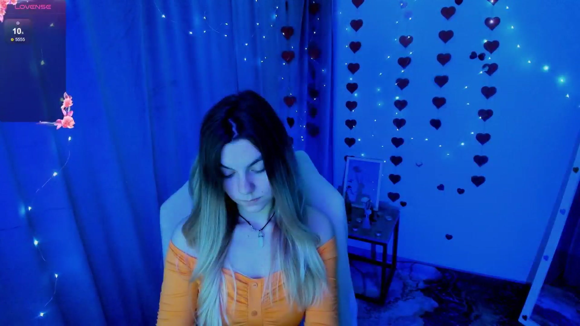 Gallery image thumbnail from Missi_More's myfreecams stream on, 04/12/2026, 11:36 image 15 of 20