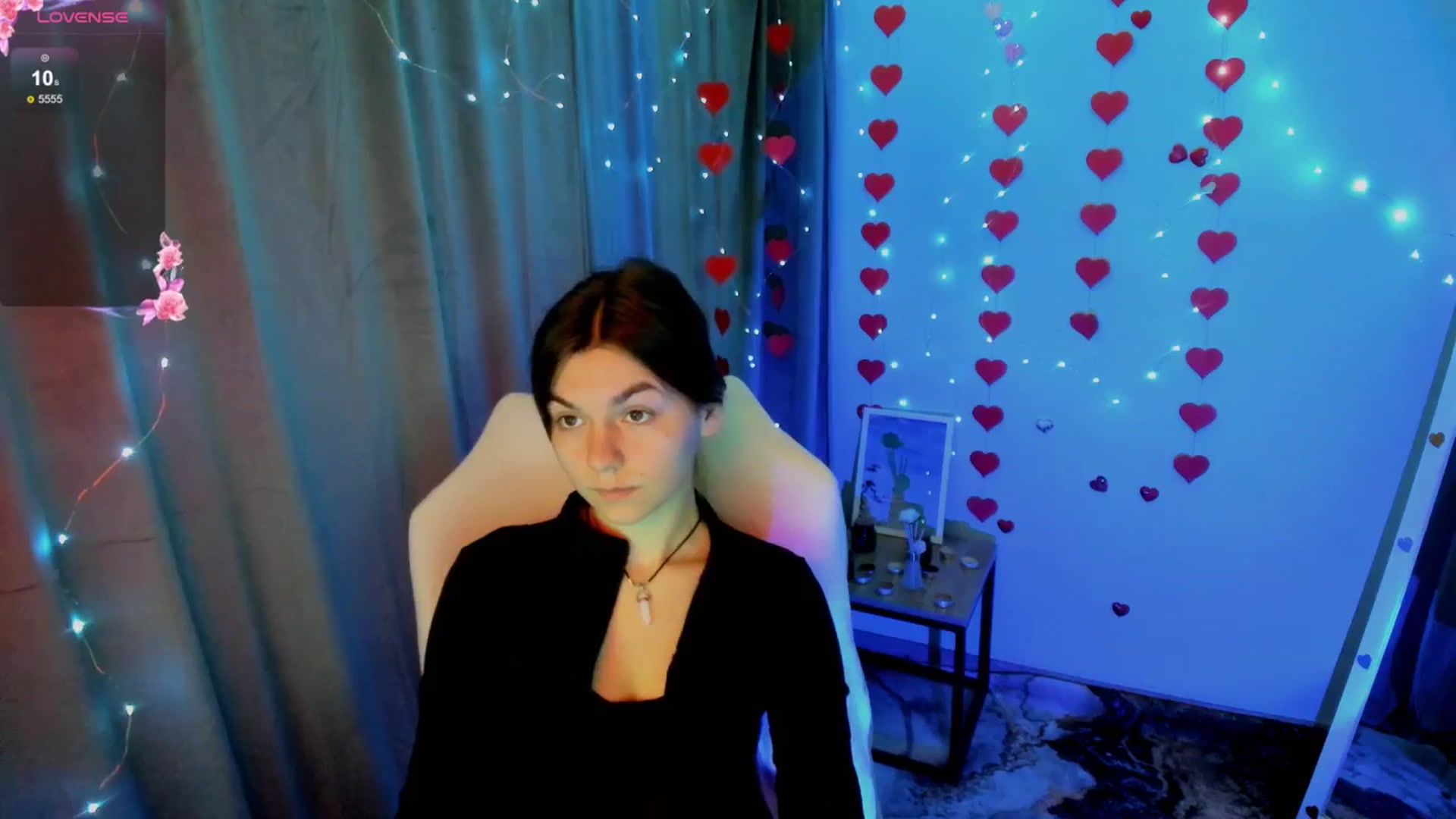 Gallery image thumbnail from Missi_More's myfreecams stream on, 04/13/2026, 10:12 image 15 of 20
