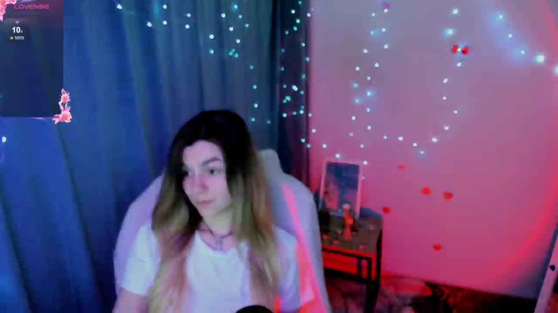 Gallery image thumbnail from Missi_More's myfreecams stream on, 04/19/2026, 11:59 image 9 of 20