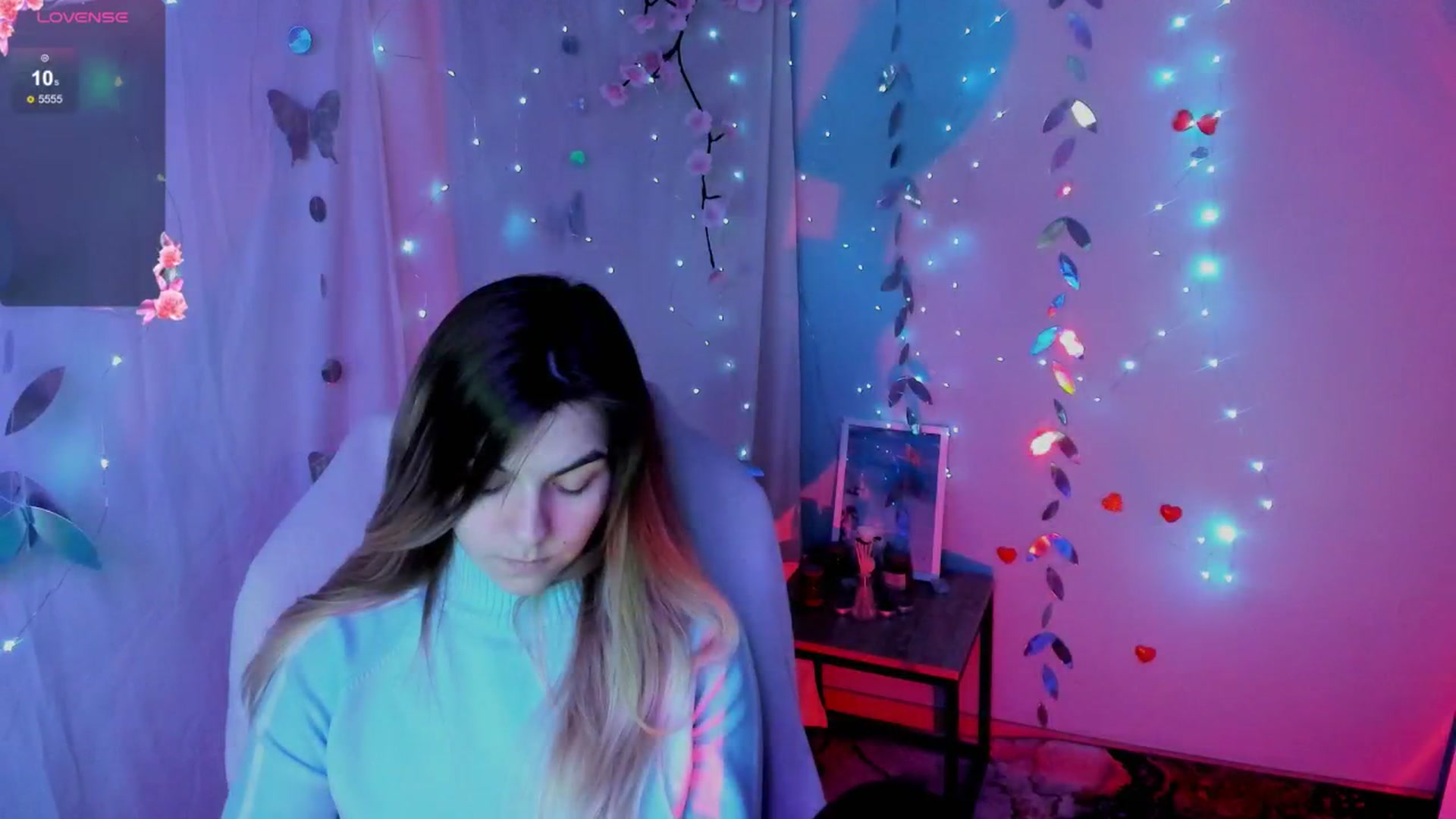 Gallery image thumbnail from Missi_More's myfreecams stream on, 04/21/2026, 10:46 image 12 of 20