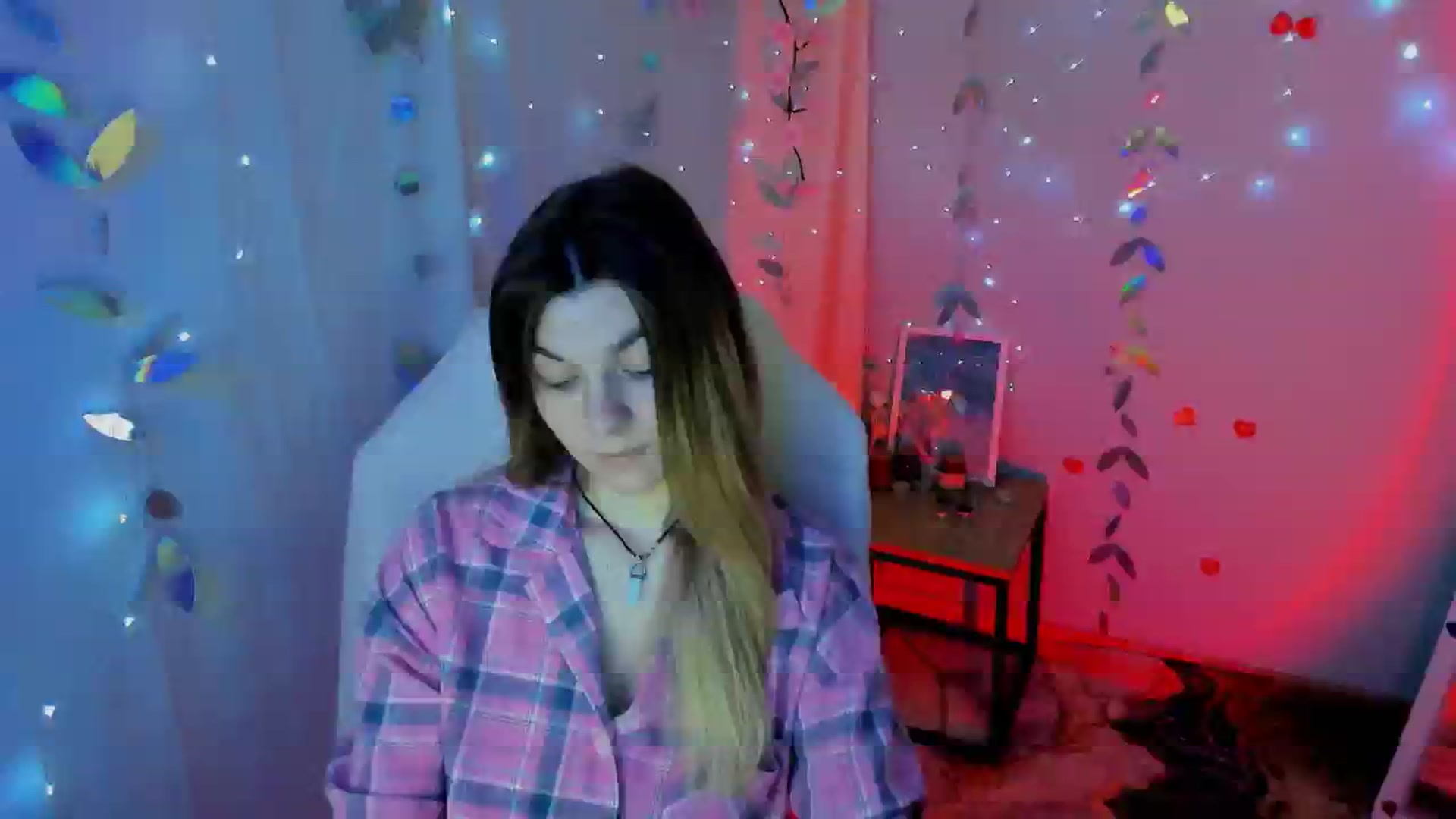 Gallery image thumbnail from Missi_More's myfreecams stream on, 05/02/2026, 11:17 image 7 of 20