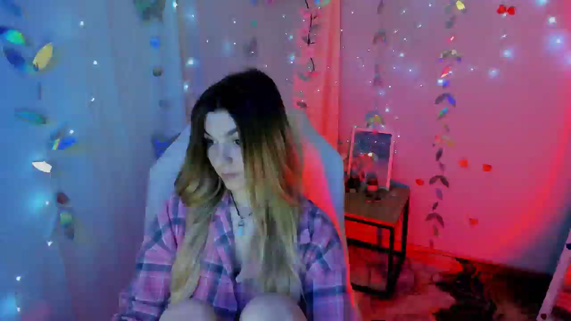 Gallery image thumbnail from Missi_More's myfreecams stream on, 05/02/2026, 11:17 image 3 of 20
